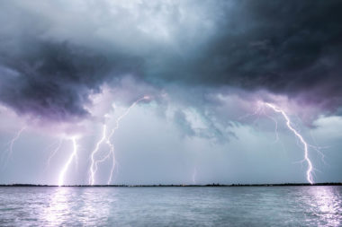 146 fascia guide cover – lightning